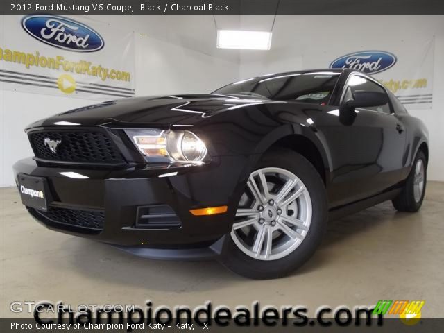 2012 Ford Mustang V6 Coupe in Black
