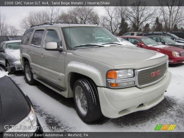 2006 GMC Yukon SLT 4x4 in Sand Beige Metallic