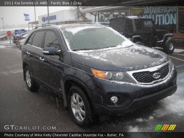 2011 Kia Sorento LX AWD in Pacific Blue