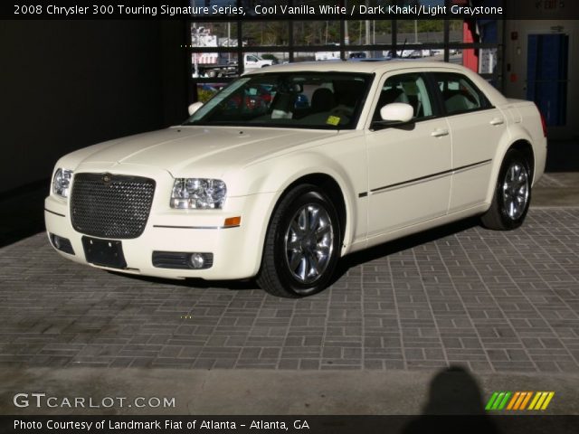 2008 Chrysler 300 Touring Signature Series in Cool Vanilla White