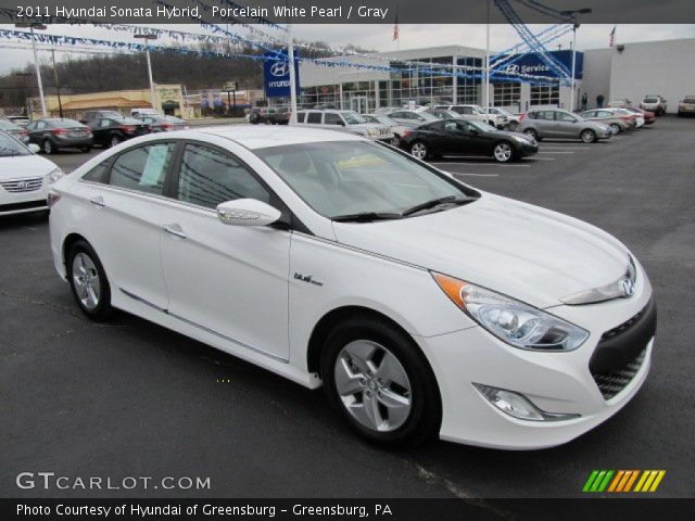 2011 Hyundai Sonata Hybrid in Porcelain White Pearl