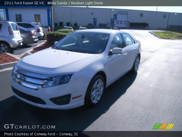 2011 Ford Fusion SE V6 in White Suede