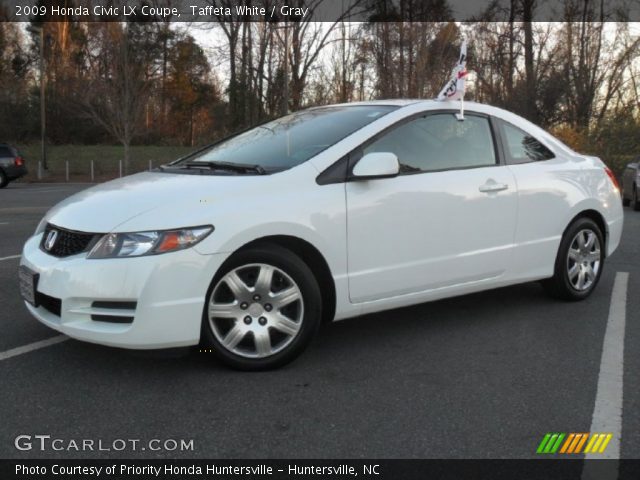 2009 Honda Civic LX Coupe in Taffeta White