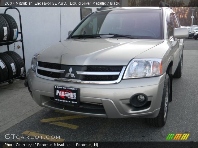 2007 Mitsubishi Endeavor SE AWD in Liquid Silver Metallic
