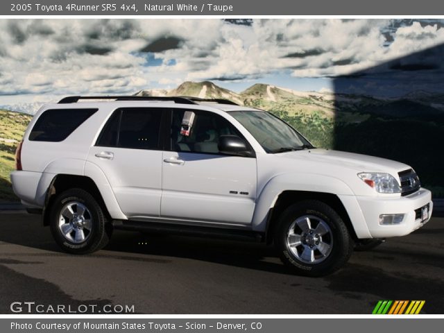 2005 Toyota 4Runner SR5 4x4 in Natural White