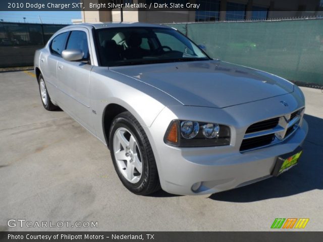2010 Dodge Charger SXT in Bright Silver Metallic