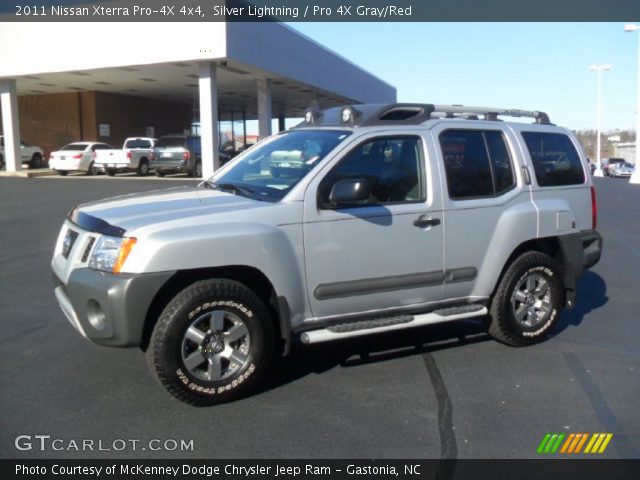 2011 Nissan Xterra Pro-4X 4x4 in Silver Lightning