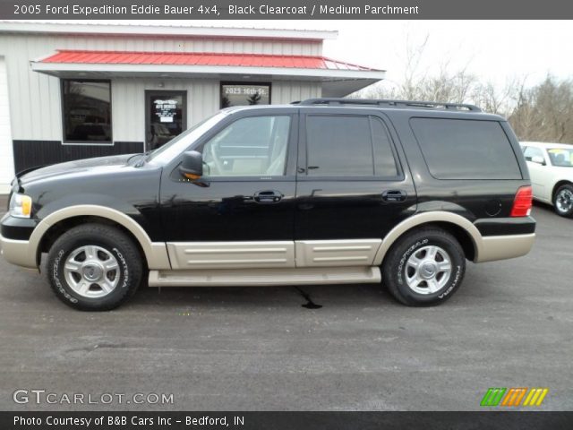 2005 Ford Expedition Eddie Bauer 4x4 in Black Clearcoat