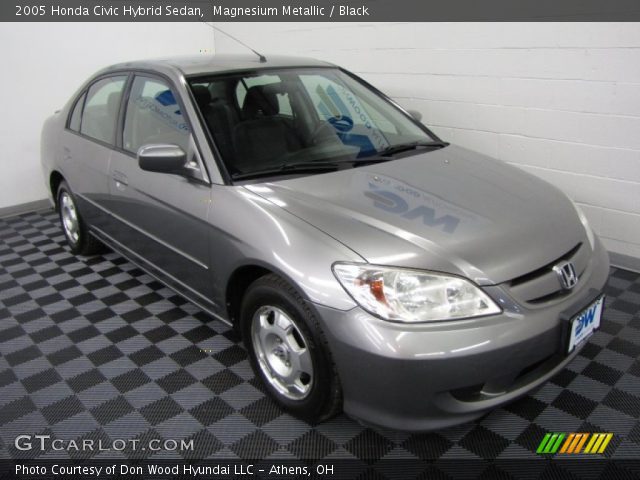 2005 Honda Civic Hybrid Sedan in Magnesium Metallic