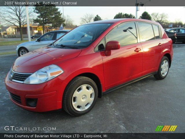 2007 Nissan Versa S in Red Alert