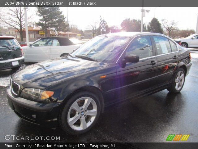 2004 BMW 3 Series 330xi Sedan in Jet Black