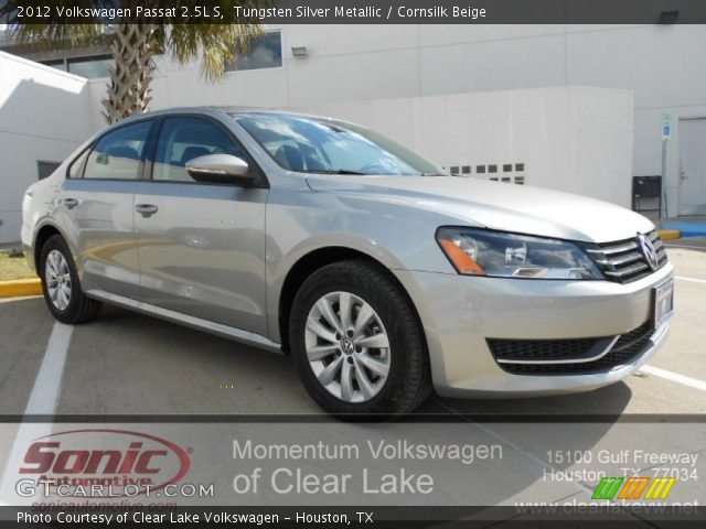 2012 Volkswagen Passat 2.5L S in Tungsten Silver Metallic