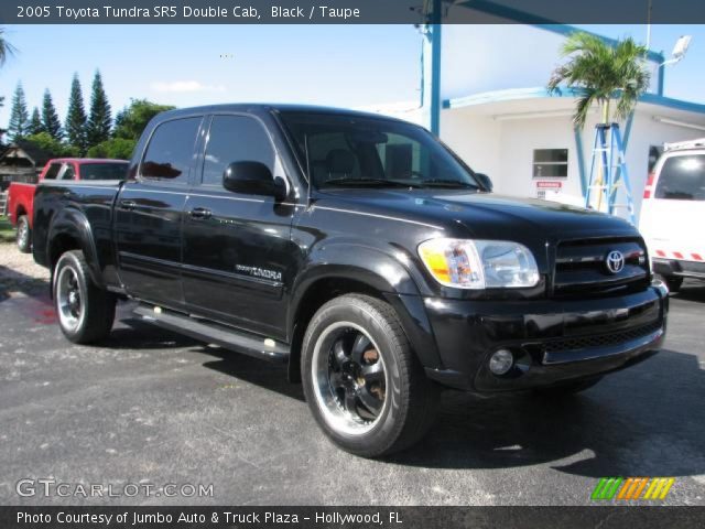 2005 Toyota Tundra SR5 Double Cab in Black