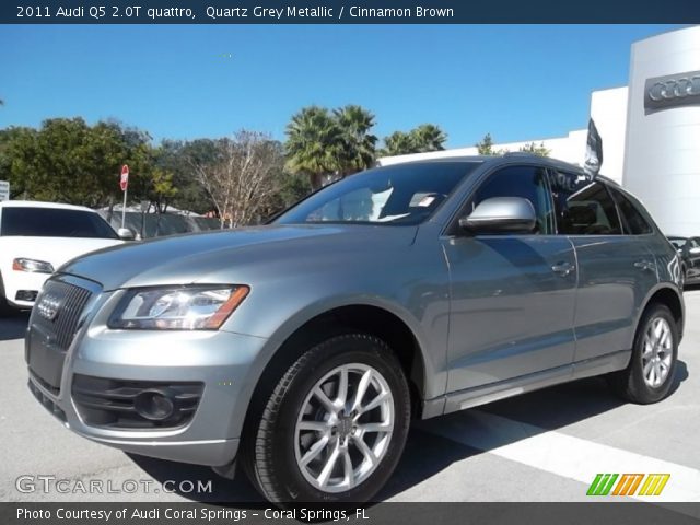 2011 Audi Q5 2.0T quattro in Quartz Grey Metallic