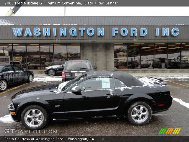 2005 Ford Mustang GT Premium Convertible in Black