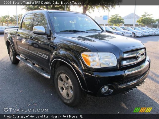 2005 Toyota Tundra SR5 Double Cab in Black