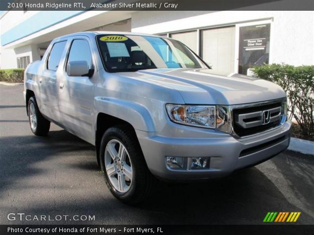 2010 Honda Ridgeline RTL in Alabaster Silver Metallic