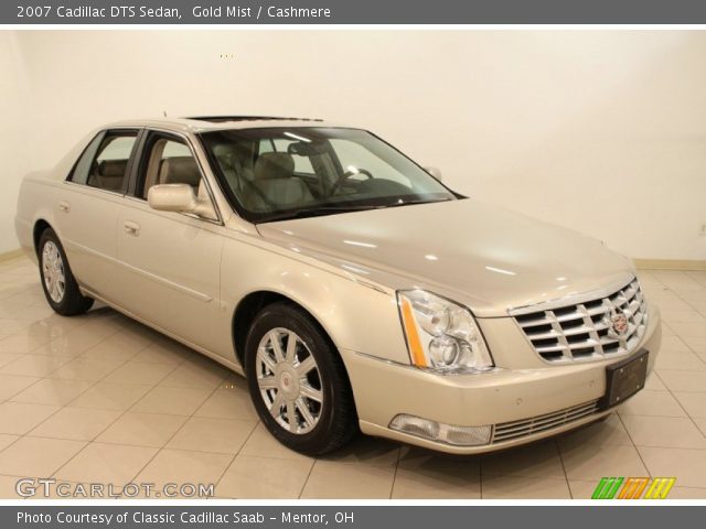 2007 Cadillac DTS Sedan in Gold Mist