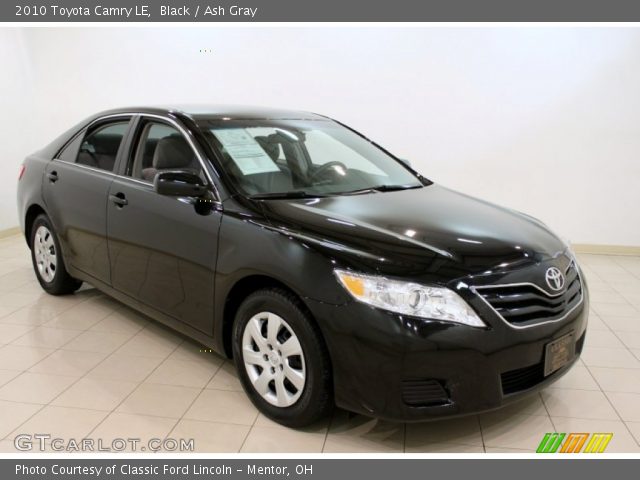 2010 Toyota Camry LE in Black