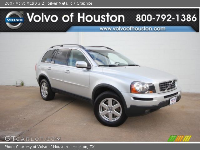 2007 Volvo XC90 3.2 in Silver Metallic