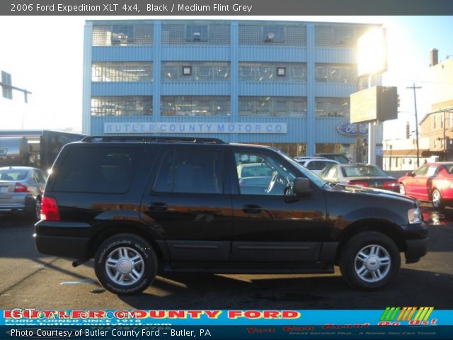 2006 Ford Expedition XLT 4x4 in Black