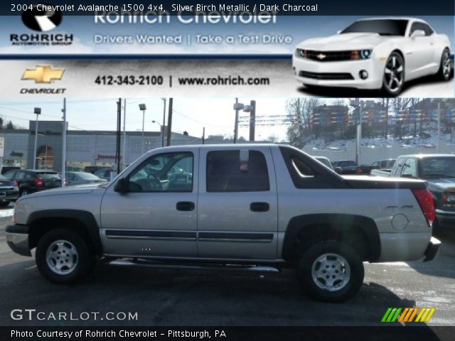 2004 Chevrolet Avalanche 1500 4x4 in Silver Birch Metallic