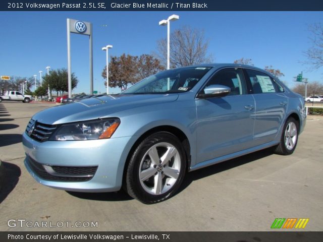 2012 Volkswagen Passat 2.5L SE in Glacier Blue Metallic