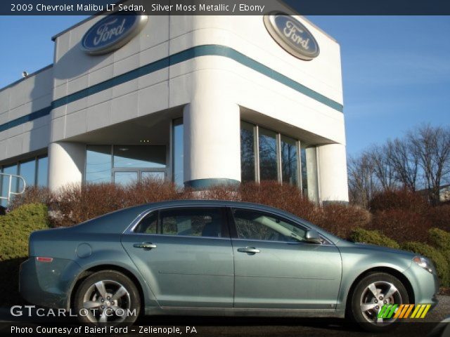2009 Chevrolet Malibu LT Sedan in Silver Moss Metallic
