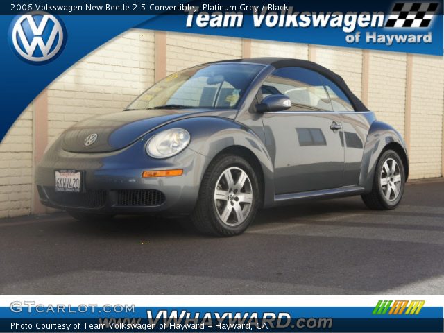 2006 Volkswagen New Beetle 2.5 Convertible in Platinum Grey