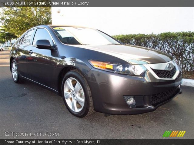 2009 Acura TSX Sedan in Grigio Metallic
