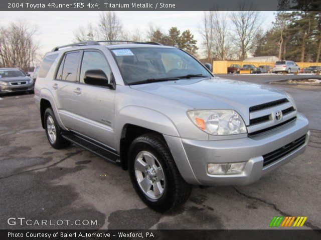 2004 Toyota 4Runner SR5 4x4 in Titanium Metallic