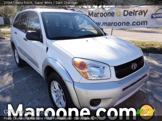 2004 Toyota RAV4  in Super White