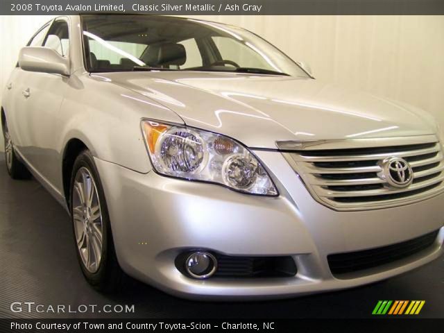 2008 Toyota Avalon Limited in Classic Silver Metallic