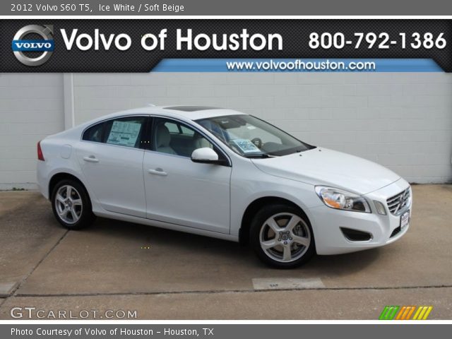 2012 Volvo S60 T5 in Ice White