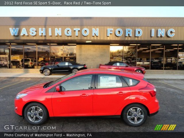2012 Ford Focus SE Sport 5-Door in Race Red