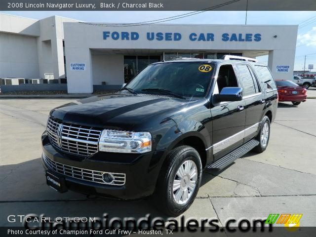 2008 Lincoln Navigator Luxury in Black