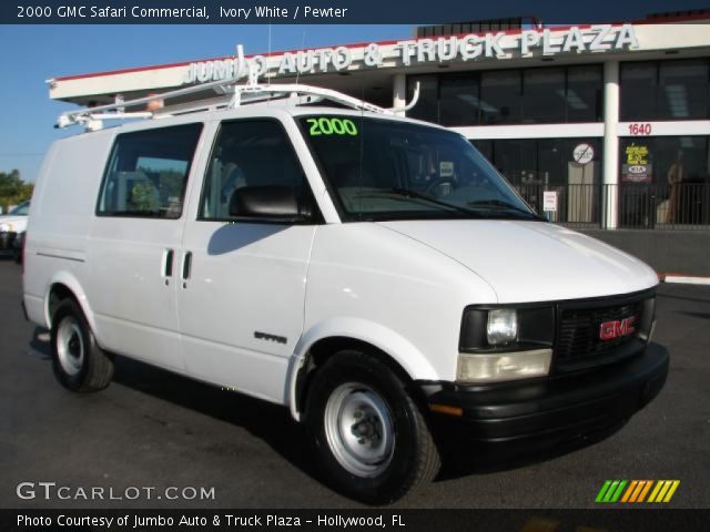 2000 GMC Safari Commercial in Ivory White