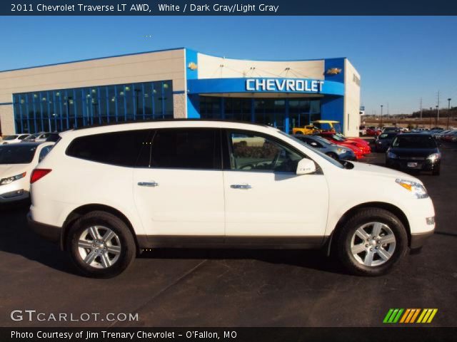 2011 Chevrolet Traverse LT AWD in White