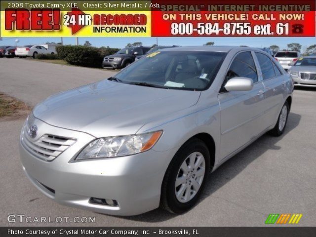 2008 Toyota Camry XLE in Classic Silver Metallic