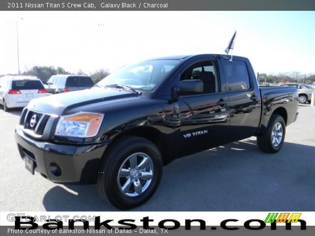 2011 Nissan Titan S Crew Cab in Galaxy Black