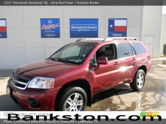2007 Mitsubishi Endeavor SE in Ultra Red Pearl