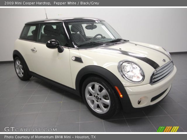 2009 Mini Cooper Hardtop in Pepper White