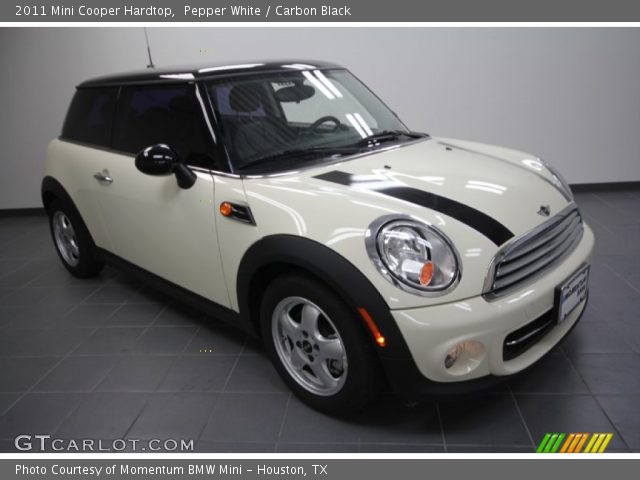 2011 Mini Cooper Hardtop in Pepper White