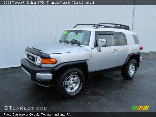 2008 Toyota FJ Cruiser 4WD in Titanium Metallic