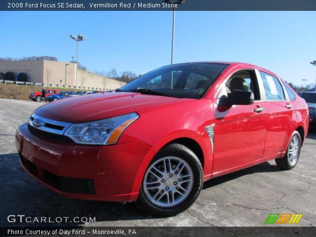 2008 Ford Focus SE Sedan in Vermillion Red