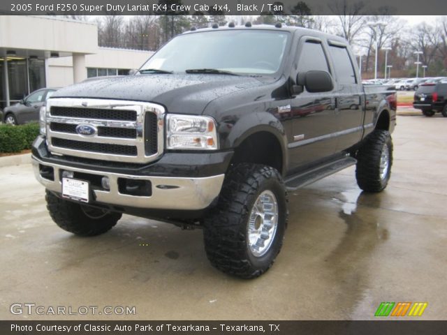 2005 Ford F250 Super Duty Lariat FX4 Crew Cab 4x4 in Black