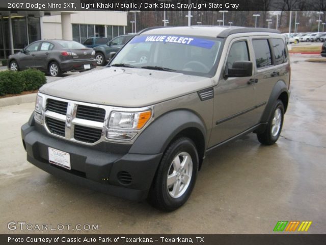 2007 Dodge Nitro SXT in Light Khaki Metallic