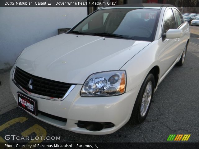 2009 Mitsubishi Galant ES in Dover White Pearl