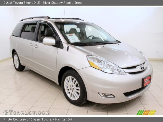 2010 Toyota Sienna XLE in Silver Shadow Pearl