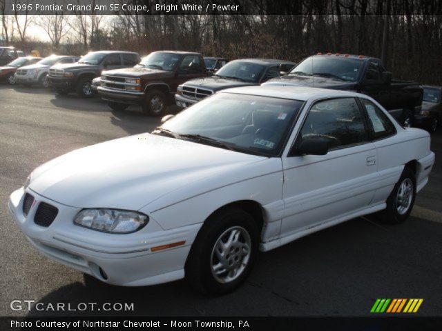 1996 Pontiac Grand Am SE Coupe in Bright White